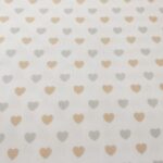 cotone cuoricini beige e grigio sfondo bianco